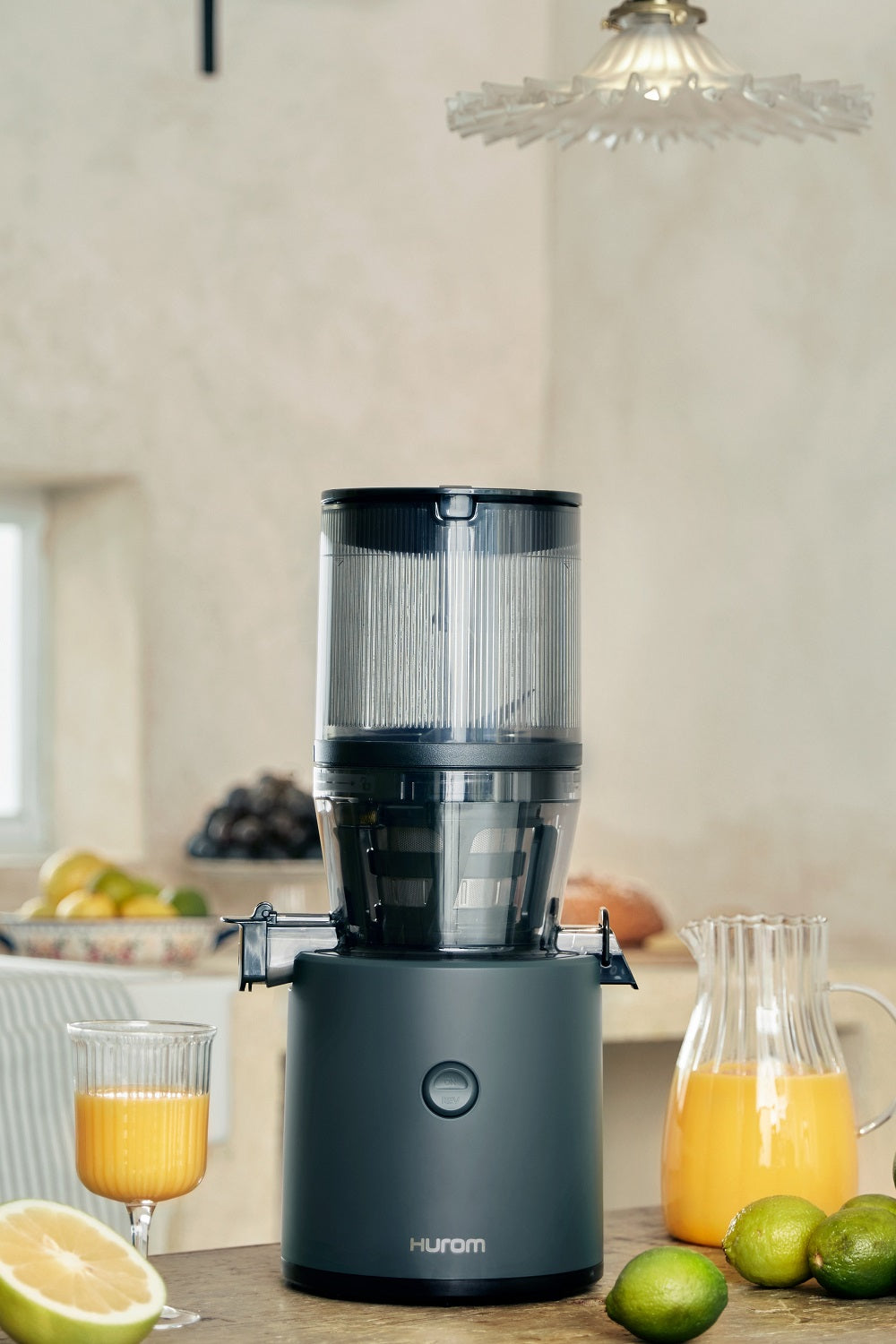 Slow Juicer H320N Hurom